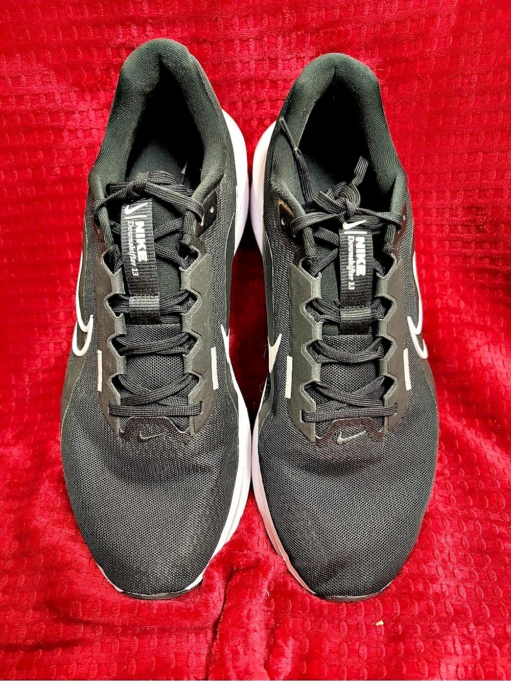 Nike Downshifter 12 Black & White US 13 Athletic Shoes